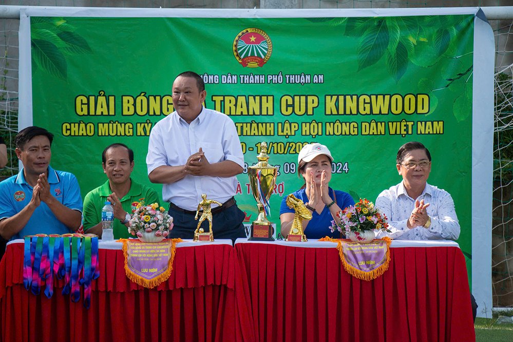 Tổ chức hội thao nâng cao sức khỏe cho cán bộ nhận viên