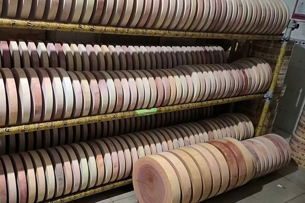 Tất cả gỗ đều được sấy về độ ẩm chuẩn khoảng 12-15%